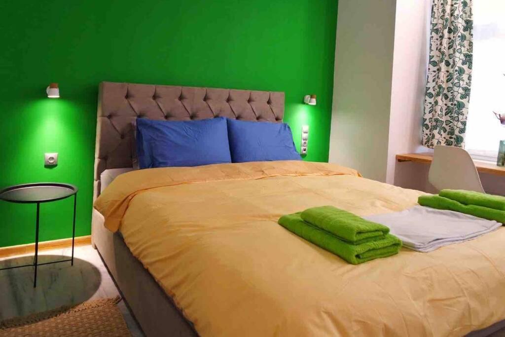 Casa Di Giorgio 10 Mins Walk From Port Piraeus